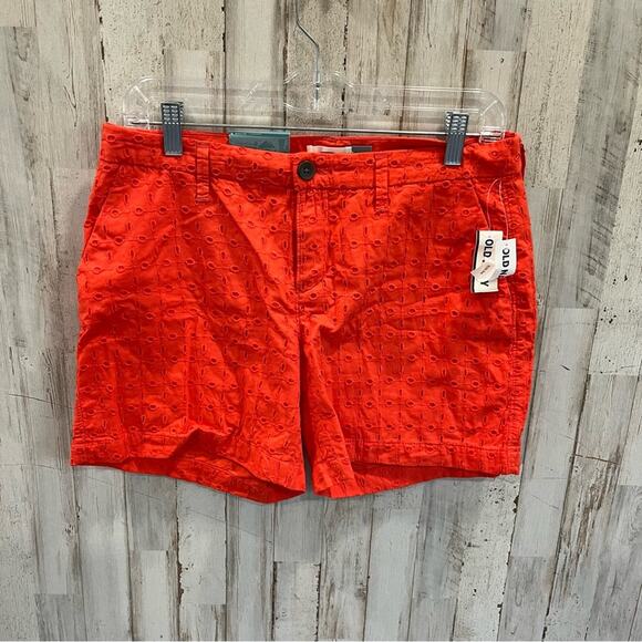 NWT Old Navy Everyday Lace Eyelet 5 Pocket Red Hot Tamale Shorts - Picture 1 of 6